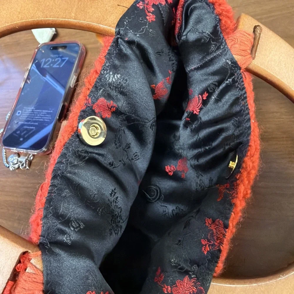 Vintage Red‎ Knit Handbag Wooden Handles Felt Flower Appliqué Boho Purse